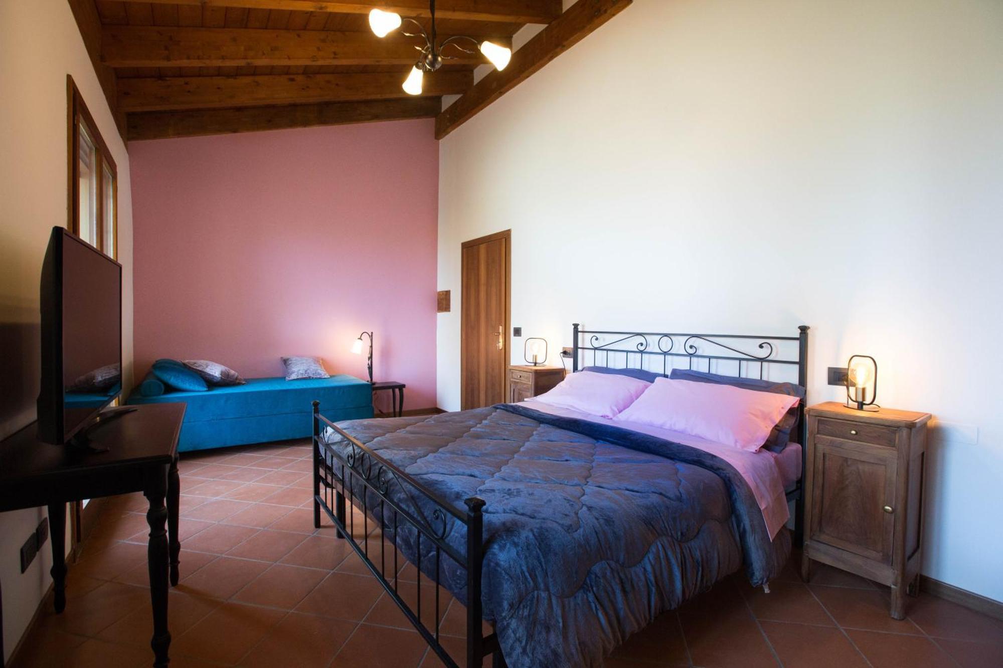 Room&Breakfast La Gramadora คาสเทลซานเปียโตรแตร์เม ภายนอก รูปภาพ